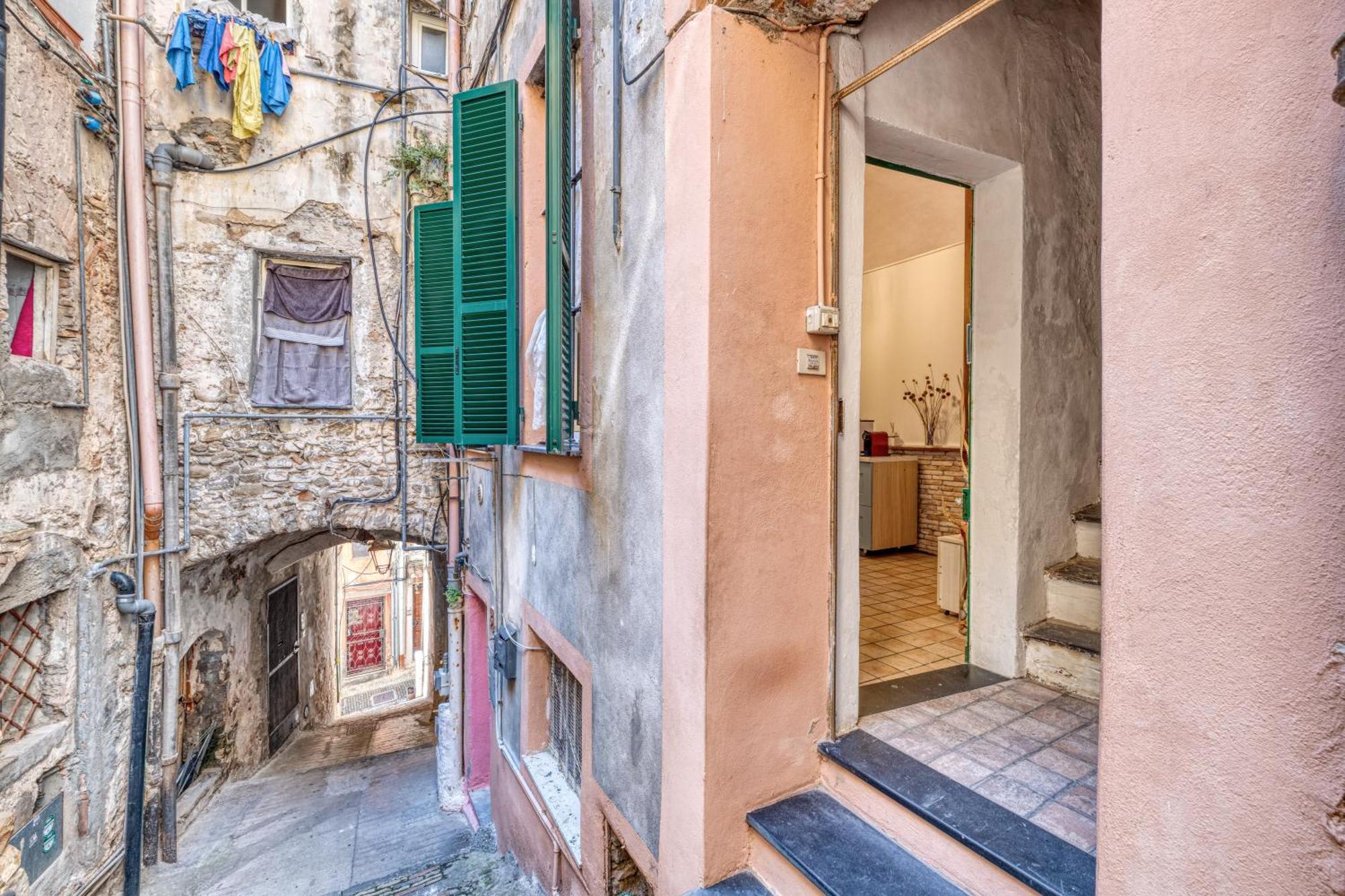 Caratteristico Appartamento In Centro - Happy Rentals Sanremo Luaran gambar
